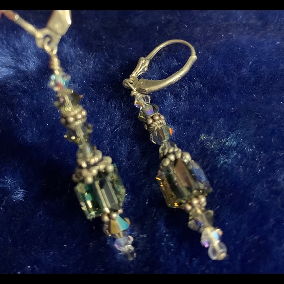 Swarovski Crystals made w/ 925 Sterling Silver ❣️ - Picture 6 of 8